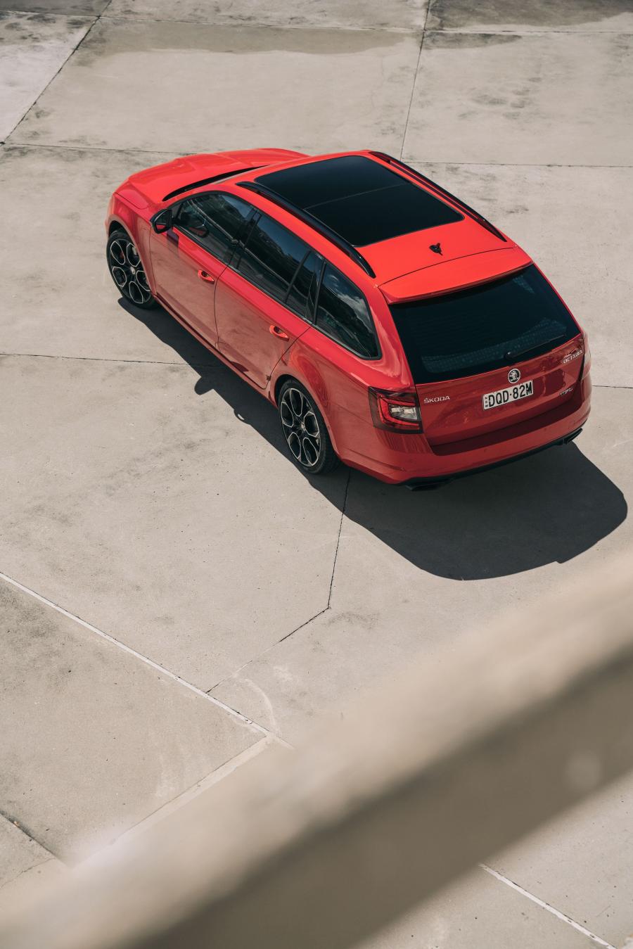  Skoda Octavia RS 245 Combi (5E) 2017 года  (AU) (фото 5 из 40)